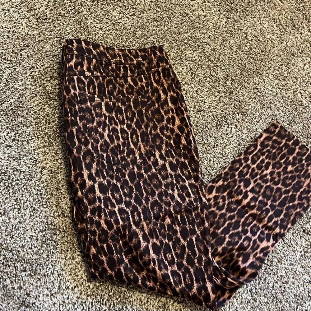 NWOT Lisa Rinna Collection Printed Ankle Jeans Jeans